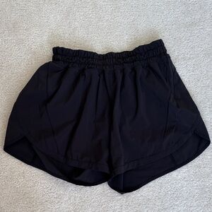 EUC Lululemon Track That Shorts 5” midrise - size 6 - black
